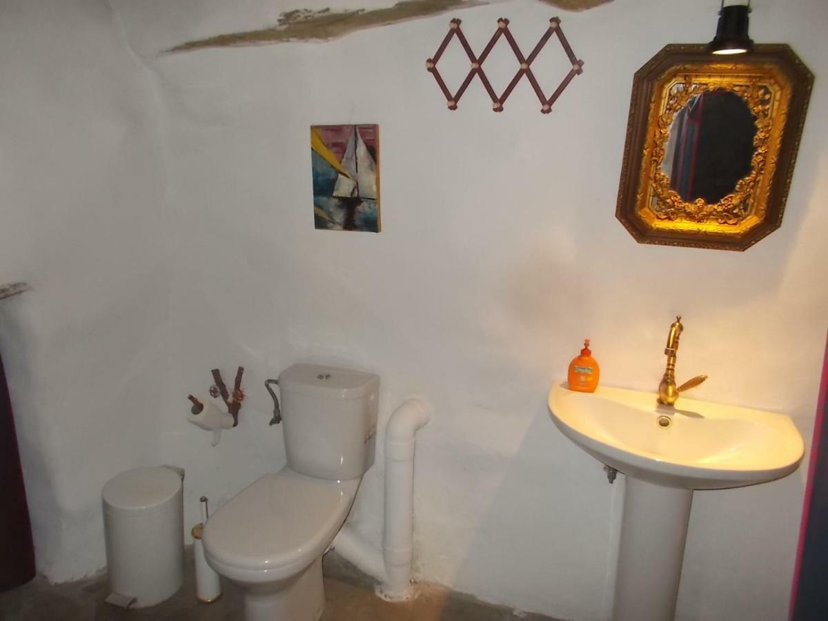 Cyclades Olive Museum'S Guest House Pitrofos Exterior foto